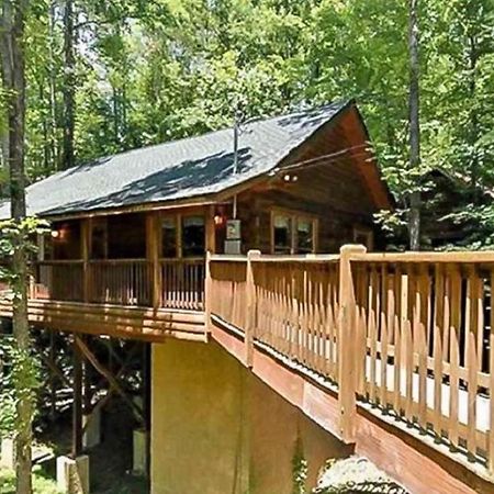Creekside Paradise Found! One-Bedroom Mountain Cabin In Pigeon Forge Sevierville Bagian luar foto