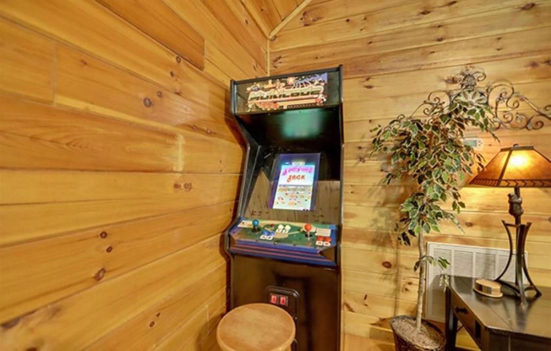 Creekside Paradise Found! One-Bedroom Mountain Cabin In Pigeon Forge Sevierville Bagian luar foto