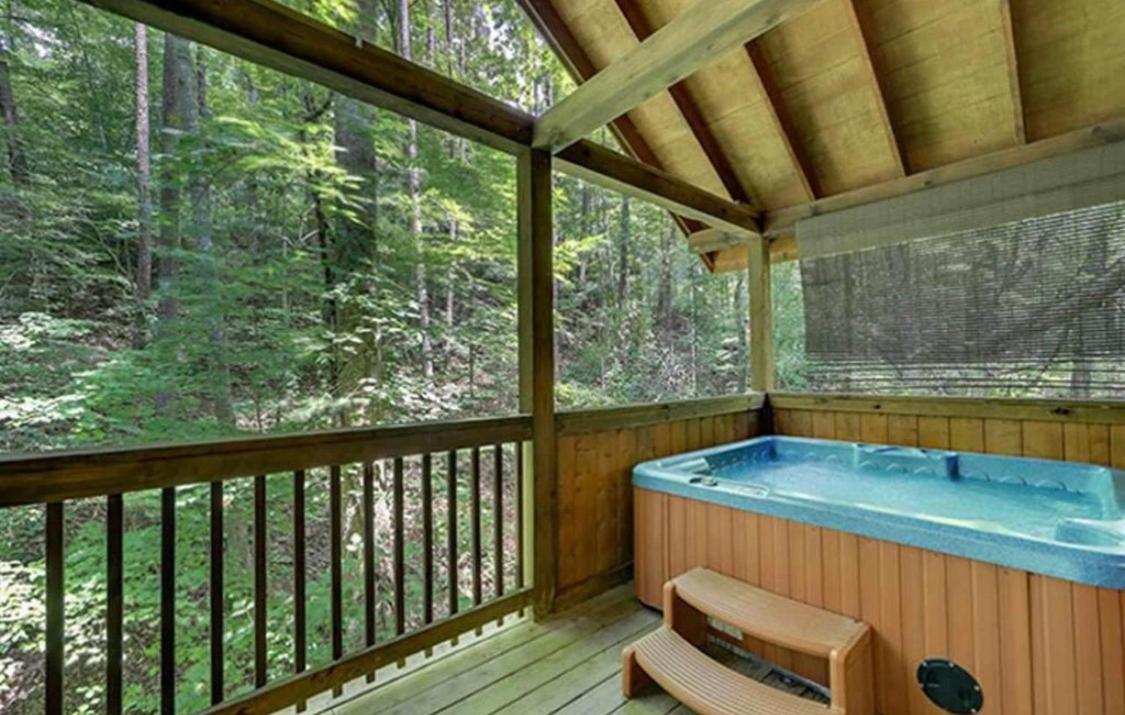 Creekside Paradise Found! One-Bedroom Mountain Cabin In Pigeon Forge Sevierville Bagian luar foto