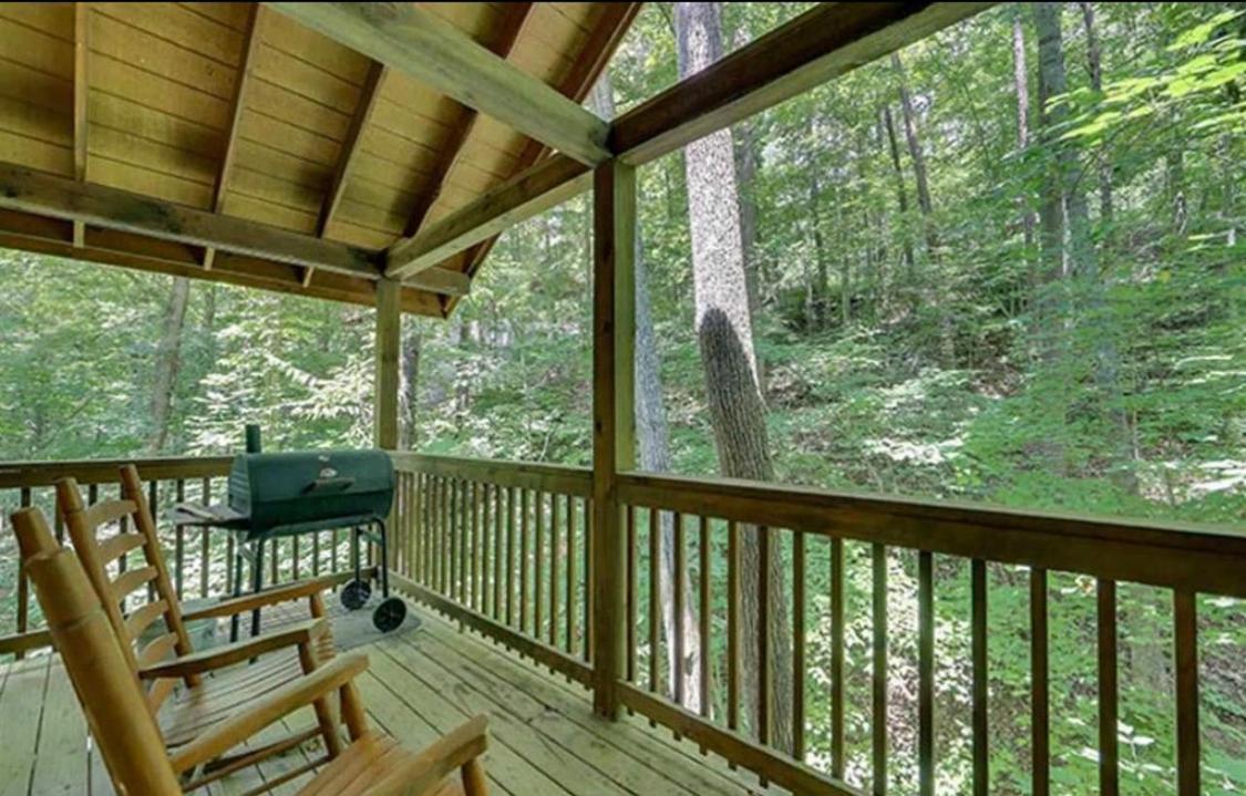 Creekside Paradise Found! One-Bedroom Mountain Cabin In Pigeon Forge Sevierville Bagian luar foto