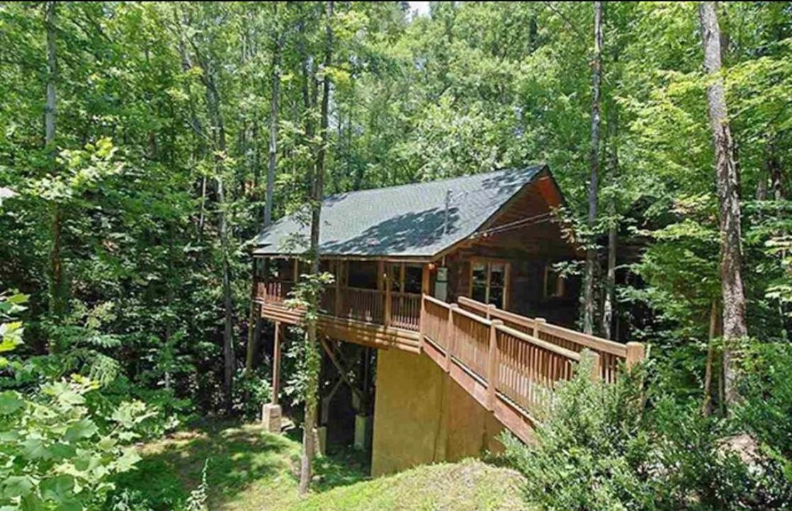 Creekside Paradise Found! One-Bedroom Mountain Cabin In Pigeon Forge Sevierville Bagian luar foto